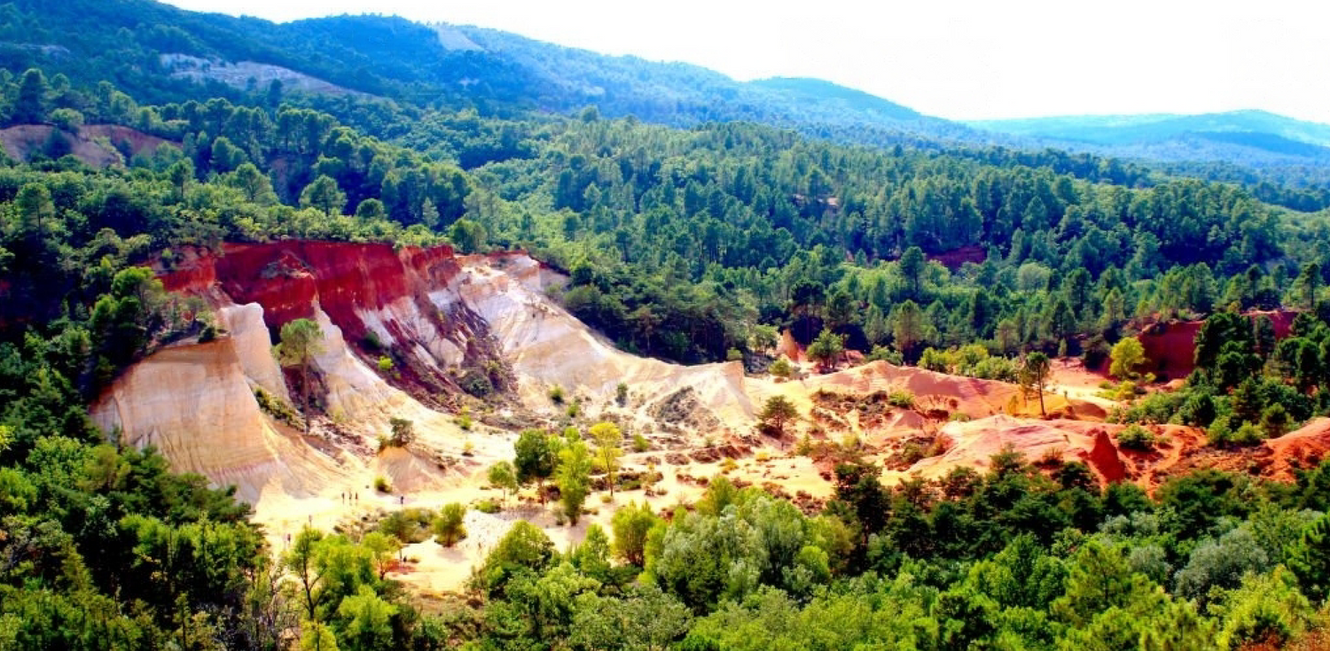 Montmorillonite clay - is a type of Smectite clay that is found in volcanic ash deposits and is named after the town of Montmorillon in France where it was first identified. It is a fine-grained, highly absorbent clay that is rich in minerals such as calcium, magnesium, and potassium. Montmorillonite clay is known for its ability to absorb toxins and impurities from the skin and is commonly used in skincare products such as masks and cleansers.